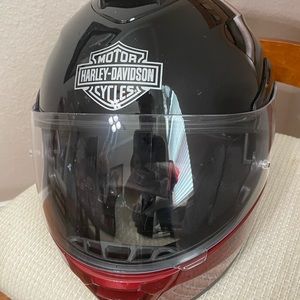 Harley Davidson H24 dot certified womens size medium motorcycle helmet.